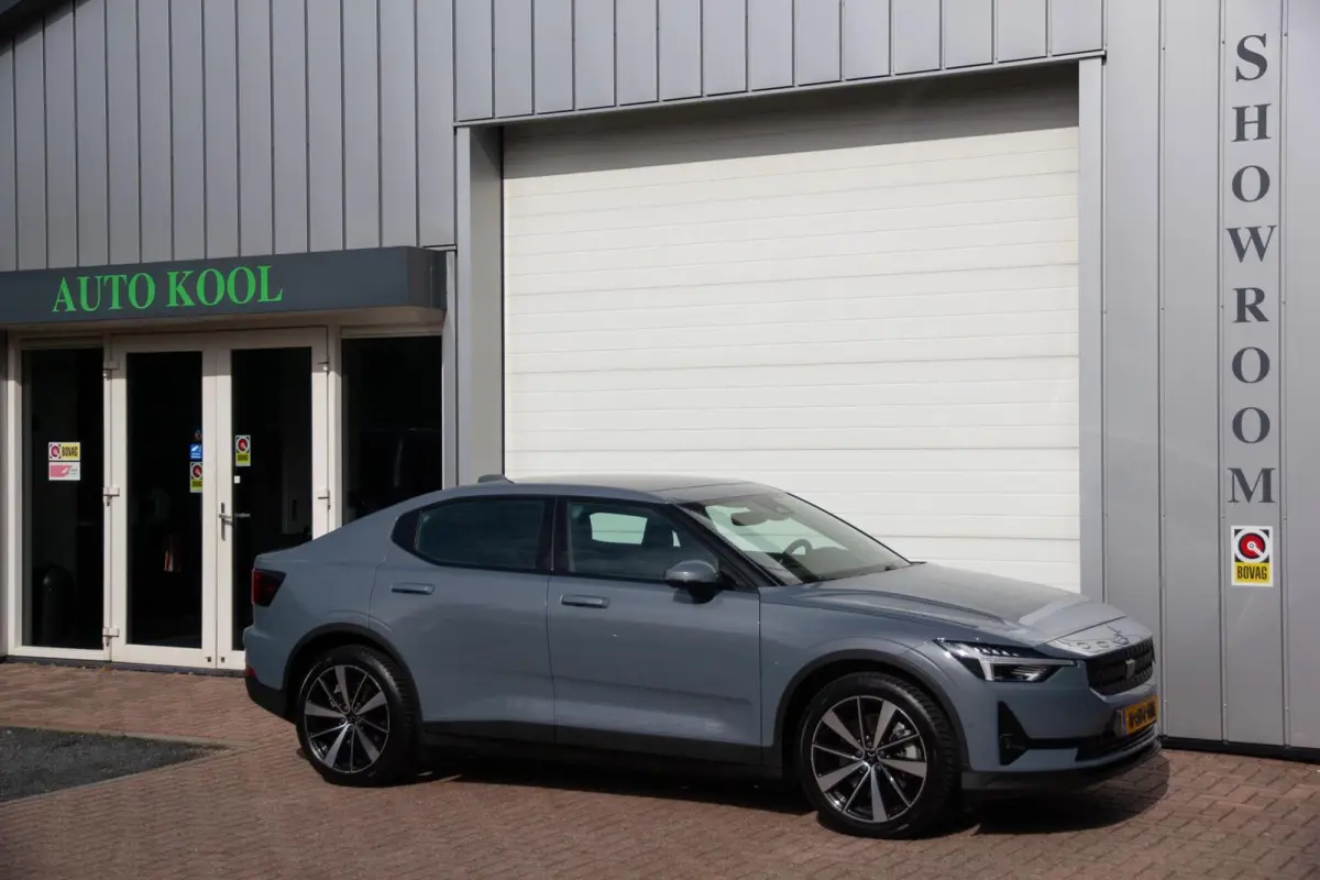 Standard Range Single Motor 63kWh