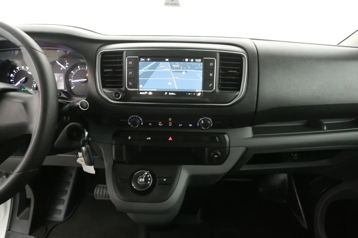 2.0 CDTI L2H1 | Automaat | Airco | Camera | 3 Zits | Cruise | Carplay | Parkeersens.