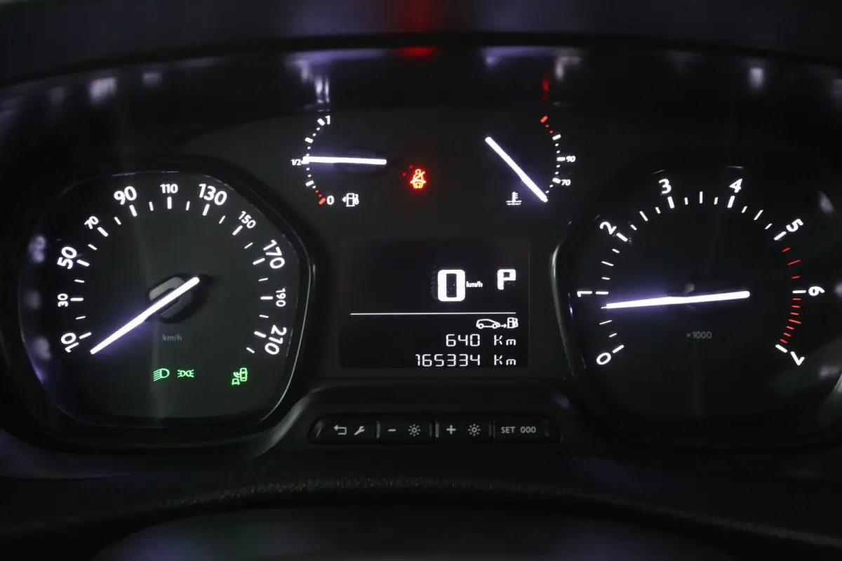 2.0 CDTI L2H1 | Automaat | Airco | Camera | 3 Zits | Cruise | Carplay | Parkeersens.
