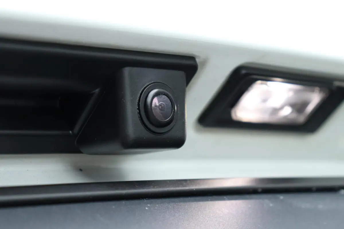 1.5 TSI / 3X R-Line / DSG / 150PK / LED / Virtual Cockpit / Pano / Camera / 19"!