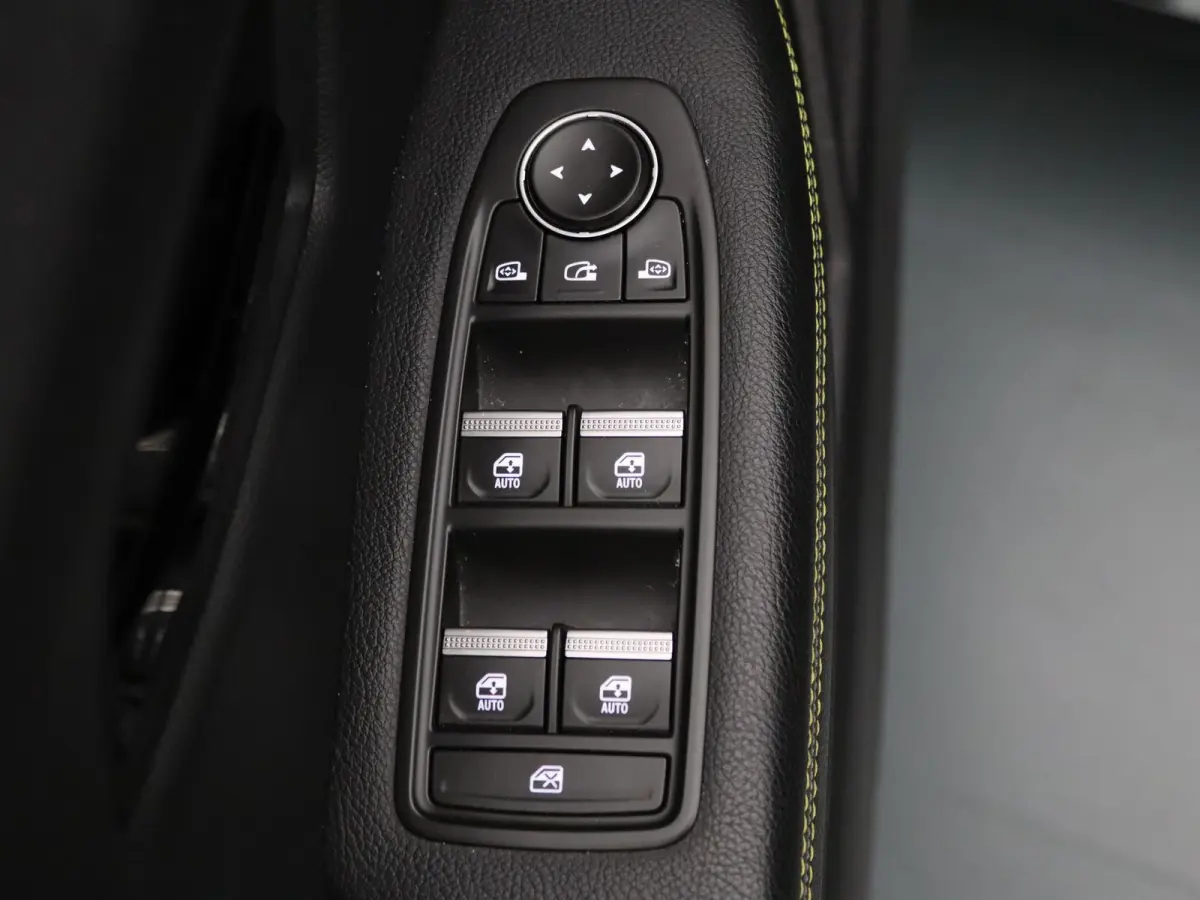 EV60 Optimum Charge Techno Apple Carplay/Android Auto | Climate