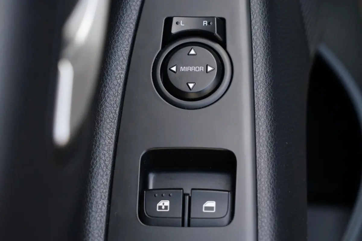 1.0 T-GDi MHEV ComfortLine, NL, 1e eig. CarPlay