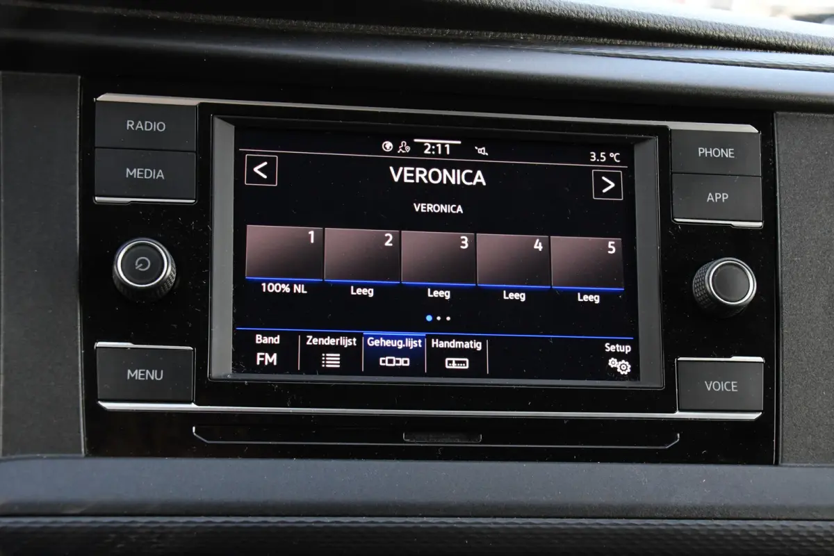2.0 TDI L2H1 ABT Edition Carplay, Stoelverwarming, Sensoren, Adapteive Cruise, LED, 150pk, Automaat, Standkachel, Multimedia, Uniek!