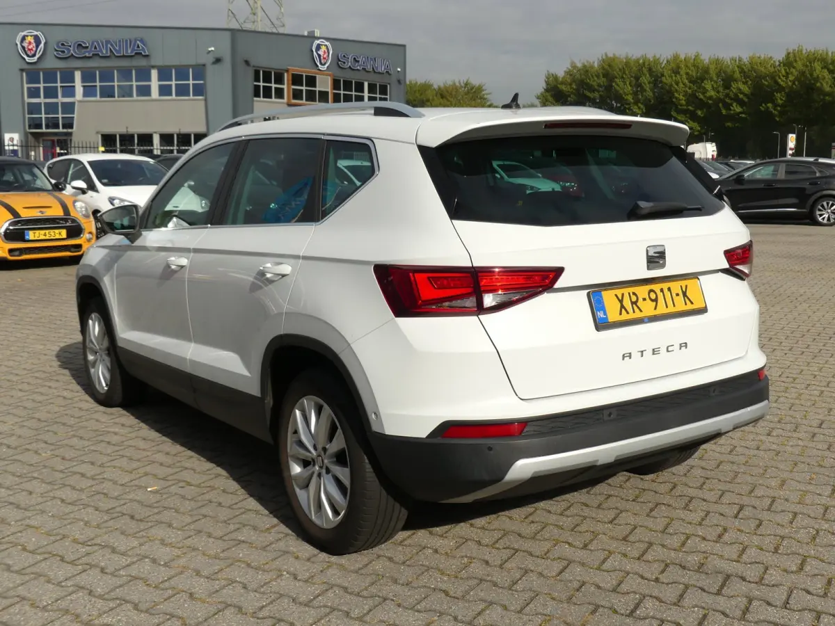 1.0 EcoTSI Style Business Intense / Virtual Cockpit /