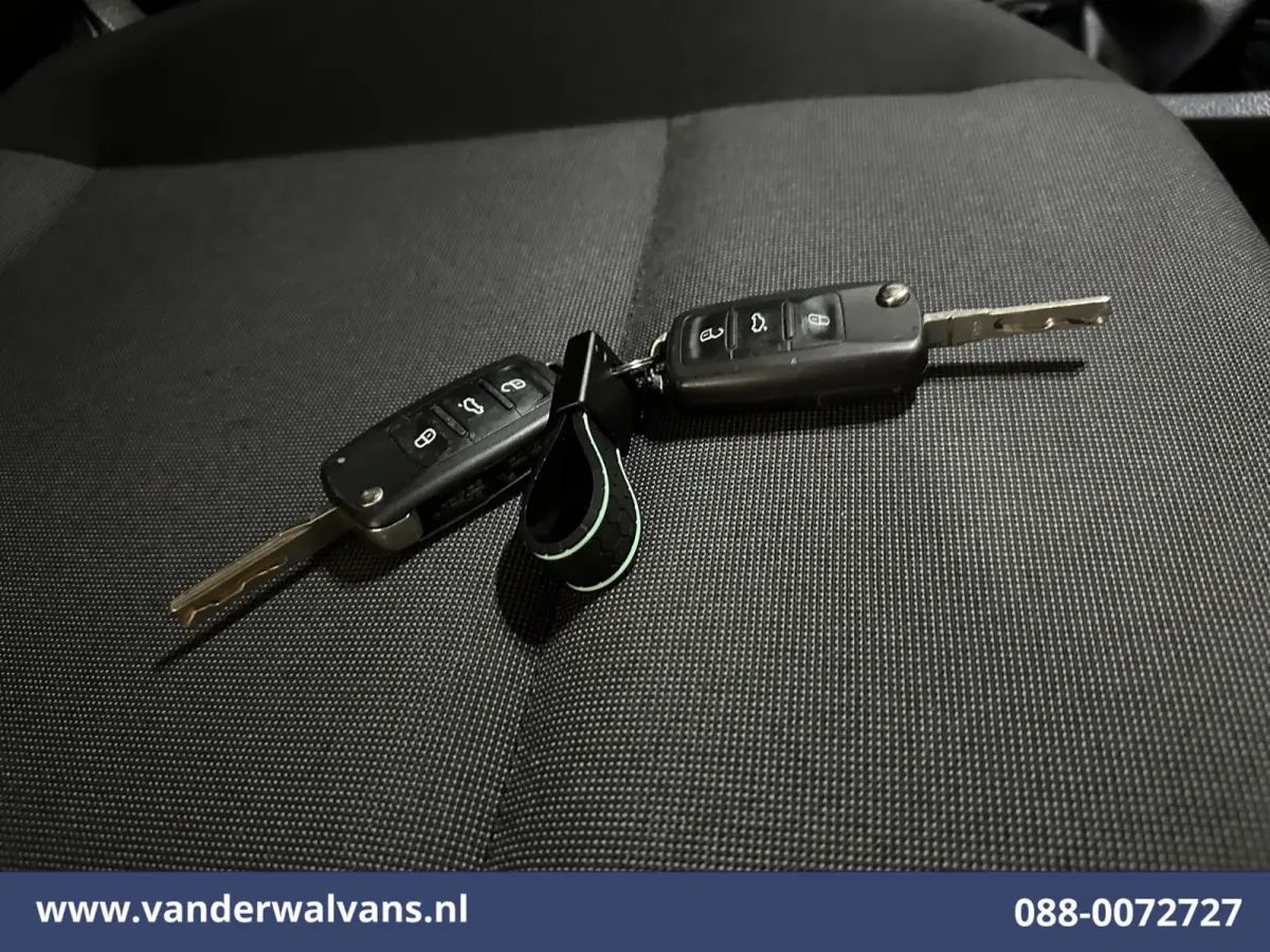2.0 TDI L2H1 Euro6 Airco | Navigatie | Apple Carplay | Cruisecontrol | LED Android Auto, Verwarmde voorruit, 1400kg Trekhaak, Parkeersensoren