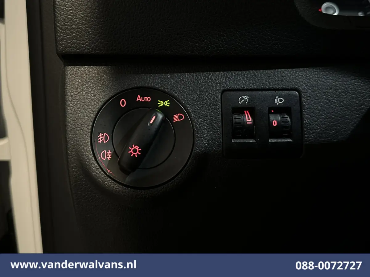 2.0 TDI L2H1 Euro6 Airco | Navigatie | Apple Carplay | Cruisecontrol | LED Android Auto, Verwarmde voorruit, 1400kg Trekhaak, Parkeersensoren