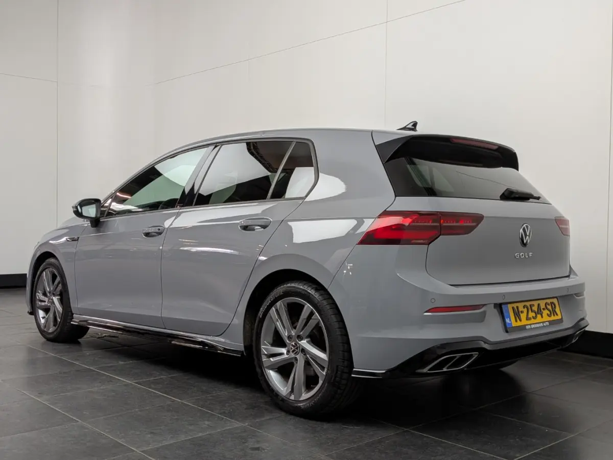 1.5 TSI 130 pk R-Line Business | Panoramadak | Achteruitrijcamera | Cruise control adaptief | Aplle Carplay |