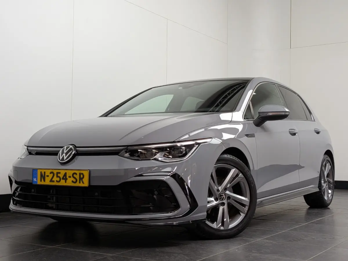 1.5 TSI 130 pk R-Line Business | Panoramadak | Achteruitrijcamera | Cruise control adaptief | Aplle Carplay |