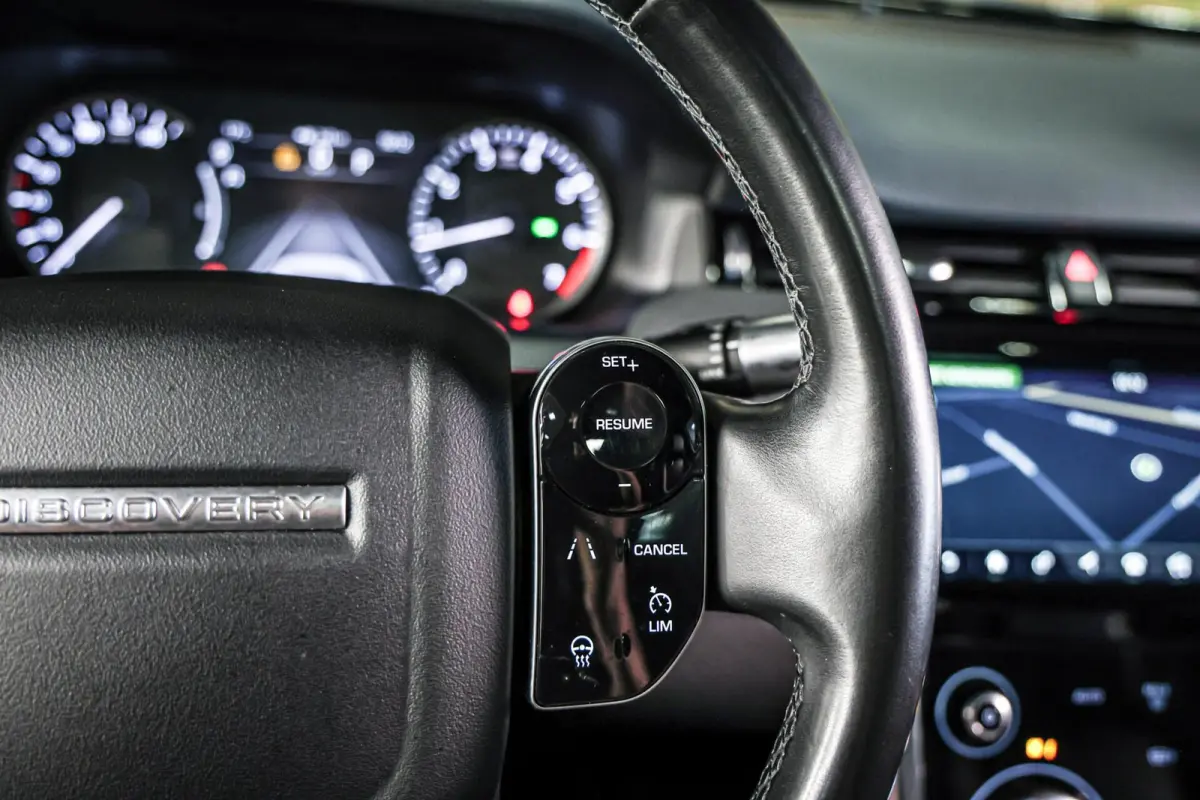P200 2.0 S|Pano|Leder|21''|Carplay