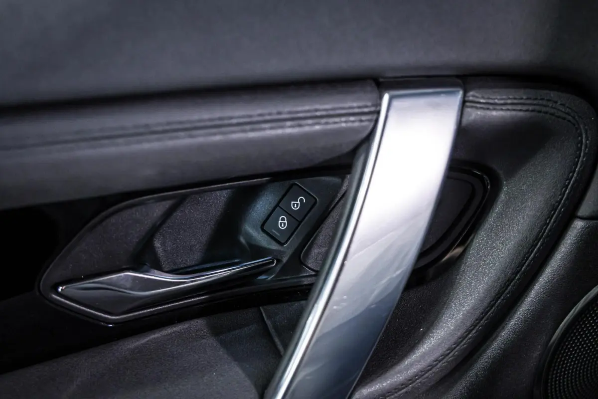 P200 2.0 S|Pano|Leder|21''|Carplay