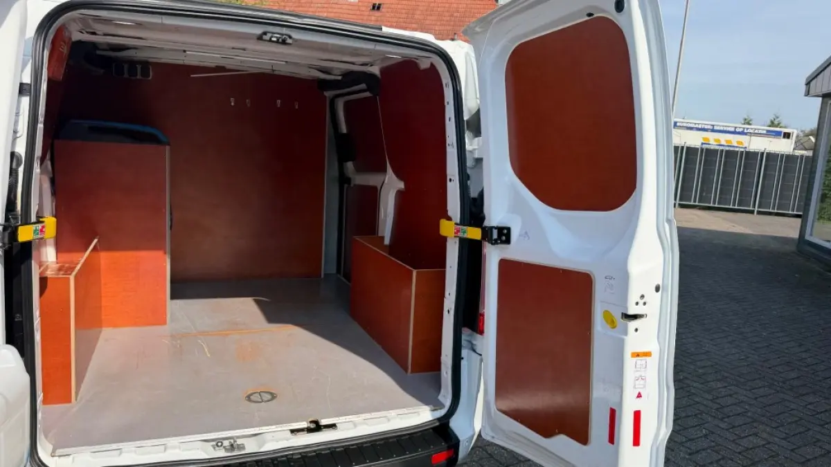 2.0 TDCI 96KW 131PK EURO 6 AIRCO/ CRUISE CONTROL/ PARKEERSENSOREN/ 100% DEALERONDERHOUDEN