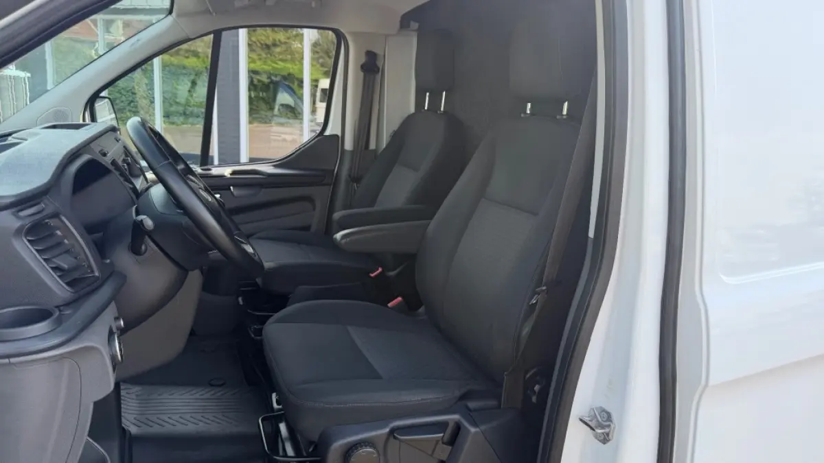 2.0 TDCI 96KW 131PK EURO 6 AIRCO/ CRUISE CONTROL/ PARKEERSENSOREN/ 100% DEALERONDERHOUDEN