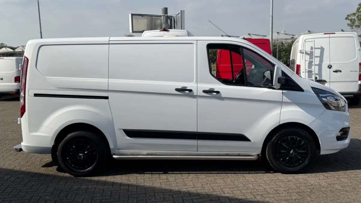 2.0 TDCI 96KW 131PK EURO 6 AIRCO/ CRUISE CONTROL/ PARKEERSENSOREN/ 100% DEALERONDERHOUDEN