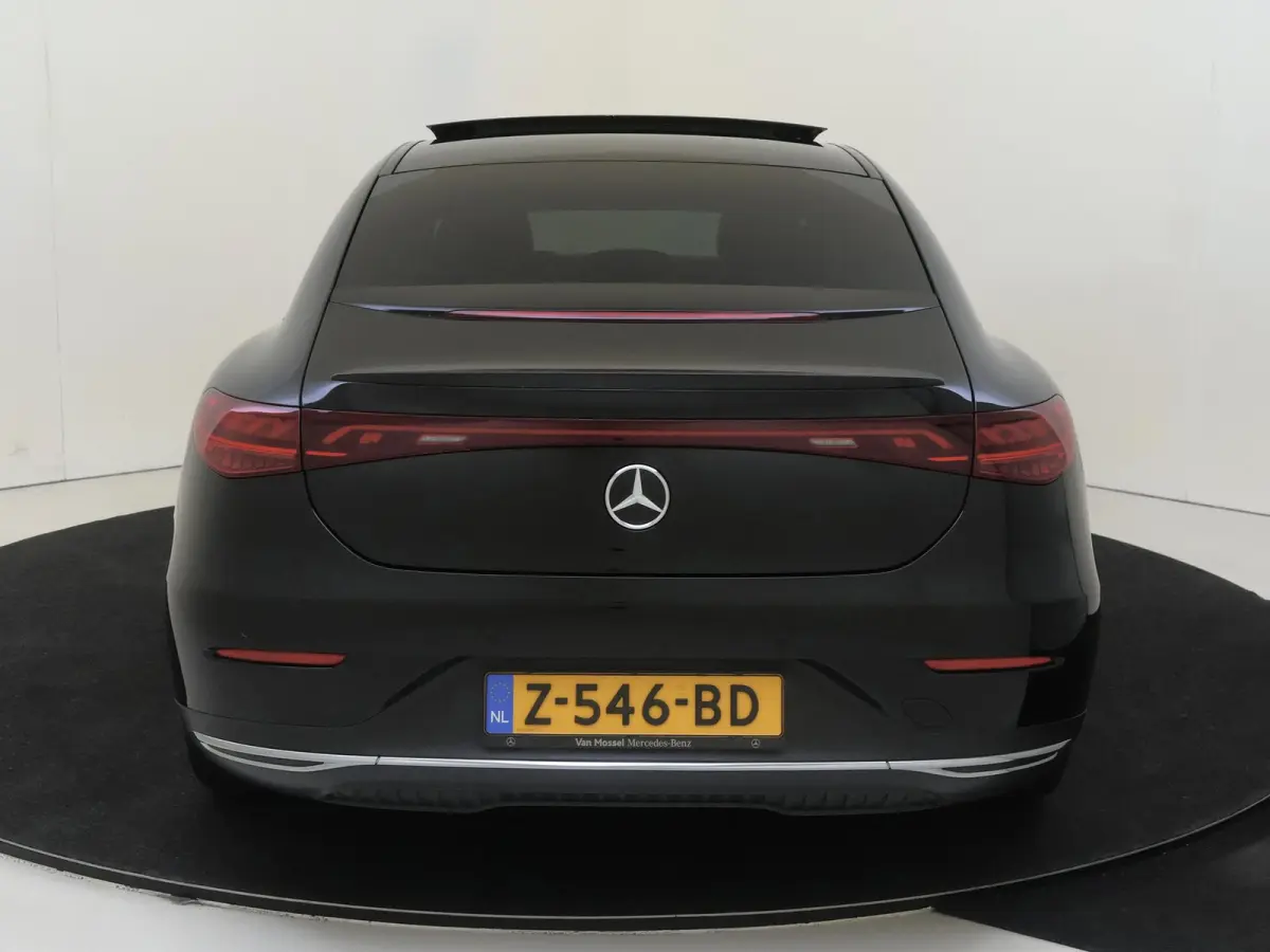 300 Business Edition 89 kWh / Memory-Stoelen / Achteruitrijcamera / Panaromadak /