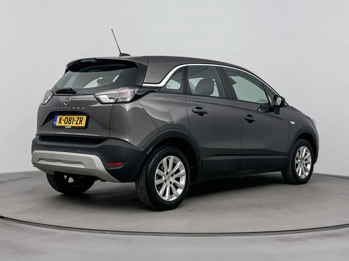110pk Elegance | 1ste eigenaar | Camera | Winterpakket | Climate | AGR stoel | AppleCarplay/Android |