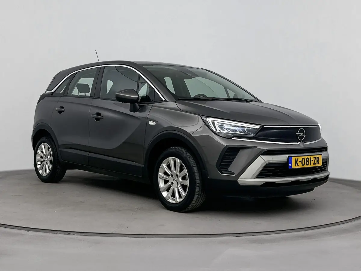 110pk Elegance | 1ste eigenaar | Camera | Winterpakket | Climate | AGR stoel | AppleCarplay/Android |