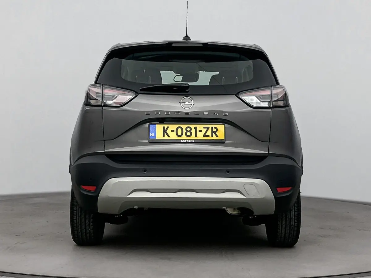110pk Elegance | 1ste eigenaar | Camera | Winterpakket | Climate | AGR stoel | AppleCarplay/Android |