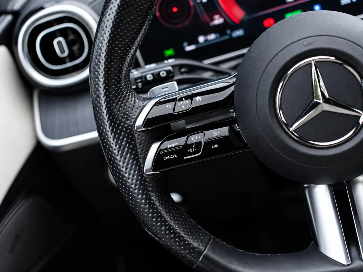 300e AMG|BURMESTER|ACC|TREKHAAK|CAM