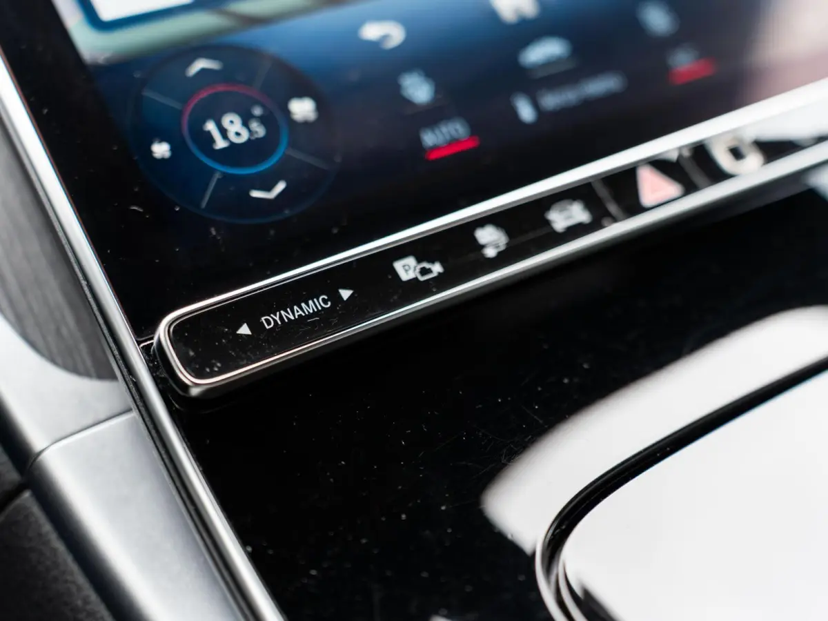 300e AMG|BURMESTER|ACC|TREKHAAK|CAM