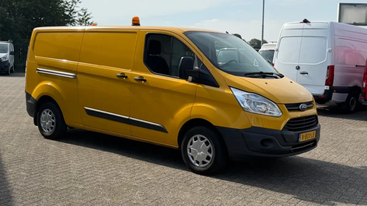 2.0 TDCI 77KW 105PK L2H1 EURO 6 AIRCO/ CRUISE CONTROL/ TREKHAAK/ 100% DEALERONDERHOUDEN