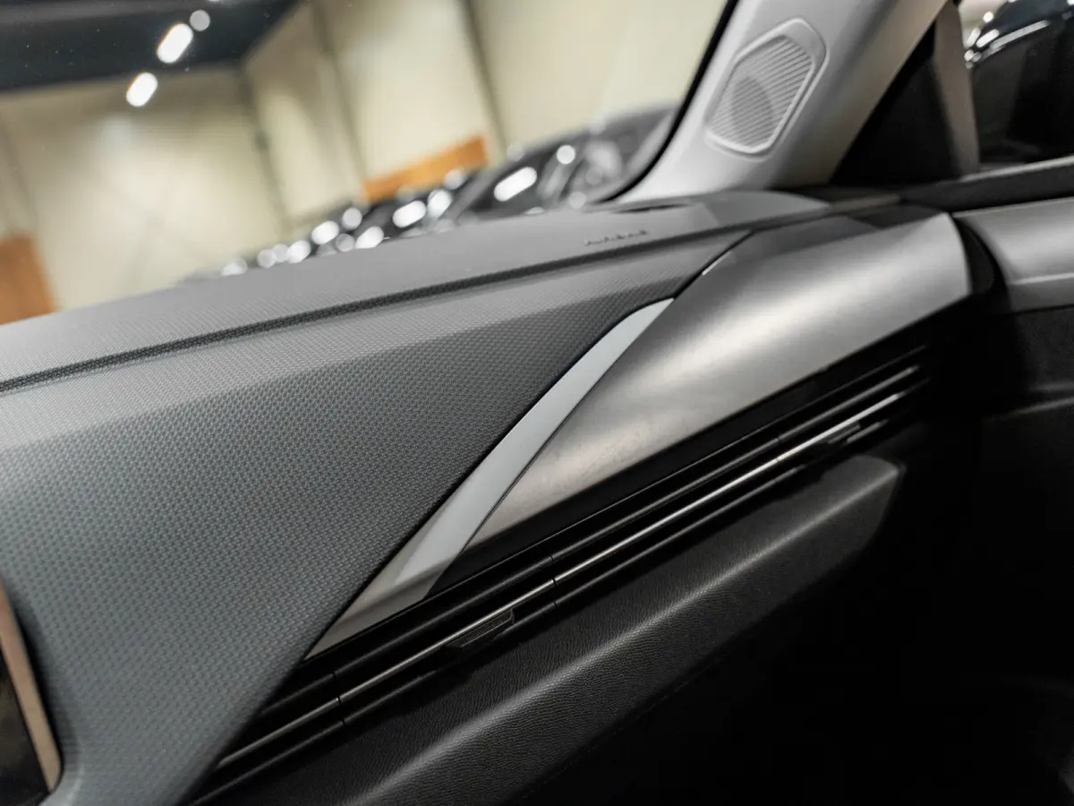 1.2 Turbo Edition, Voll Led, Clima, Apple Carplay, Cruise, Private Glas, Multistuur, Voll Onderhouden