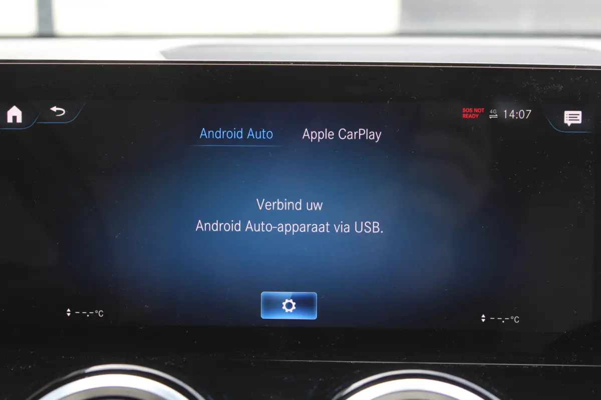 350 4MATIC 67 kWh (SOH 97,64%) Luxury Line LEDER DISTRONIC SFEER 360-CAMERA CARPLAY
