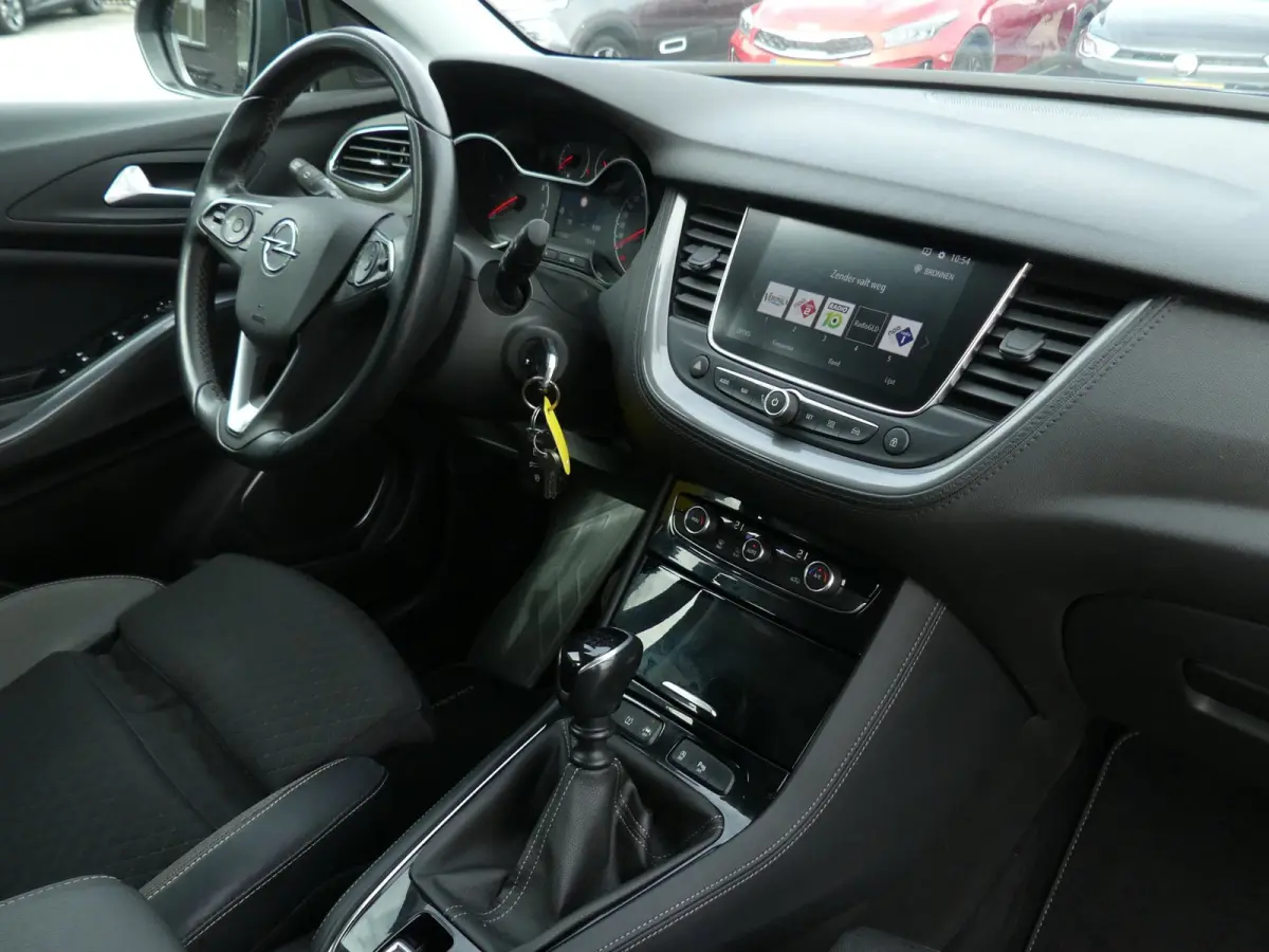 1.2 Turbo Business / Carplay