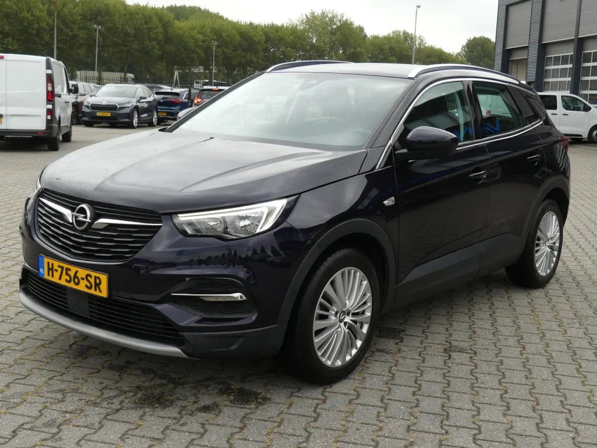 1.2 Turbo Business / Carplay