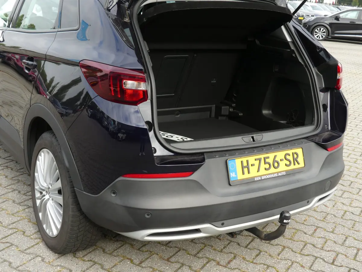 1.2 Turbo Business / Carplay