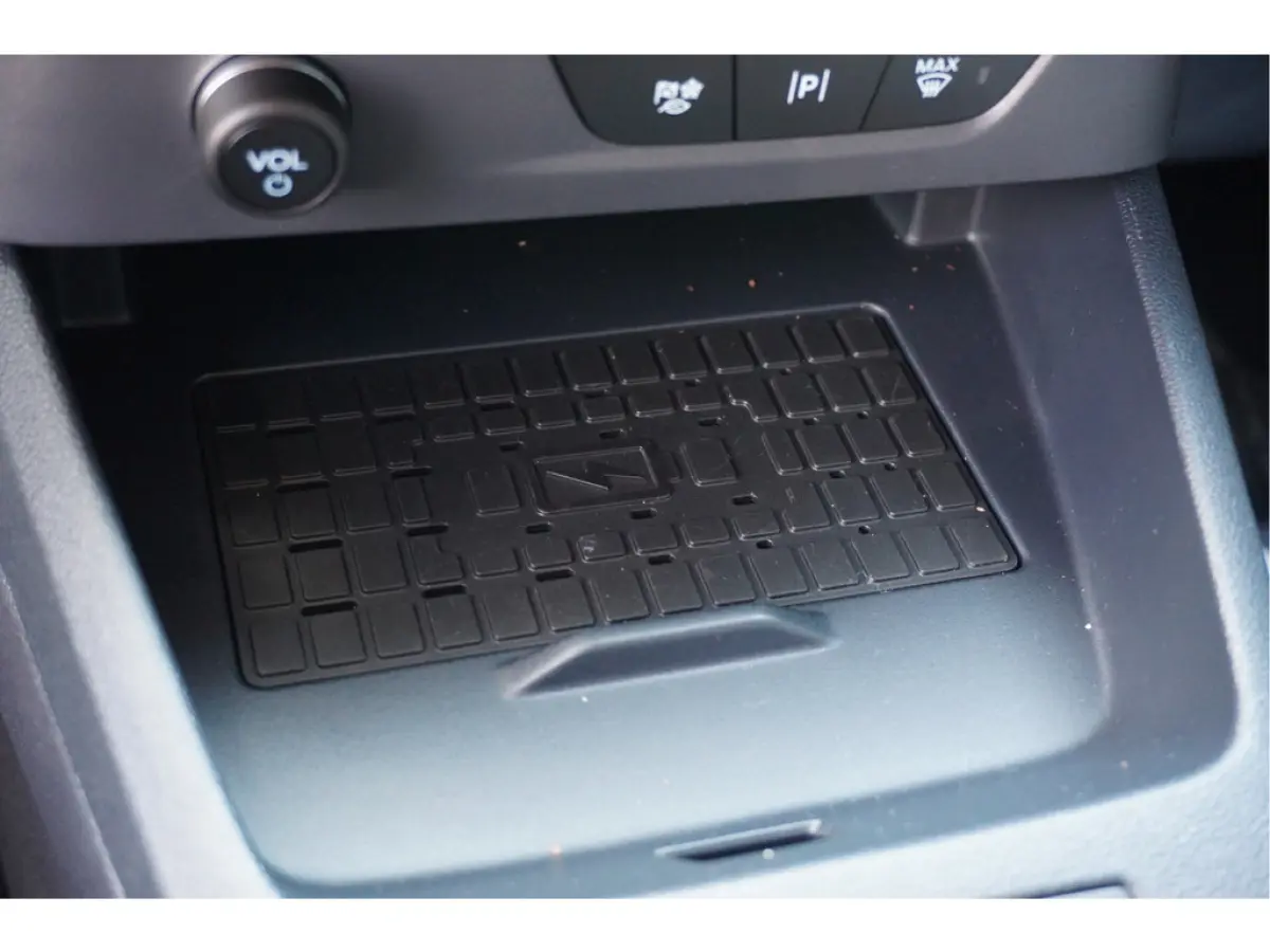 Limited 44 kWh 136PK Automaat nr. V008 | Airco | Cruise | Apple CP-Android | Trekhaak