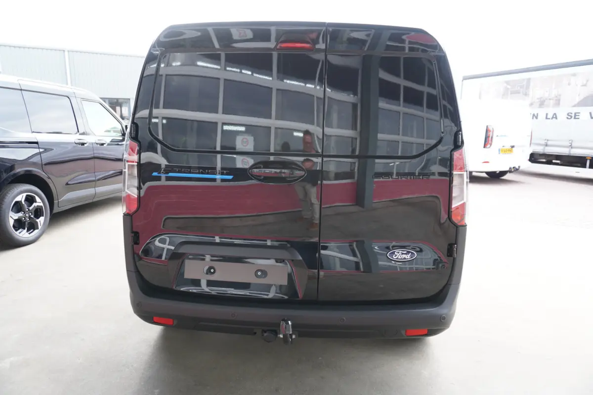 Limited 44 kWh 136PK Automaat nr. V008 | Airco | Cruise | Apple CP-Android | Trekhaak