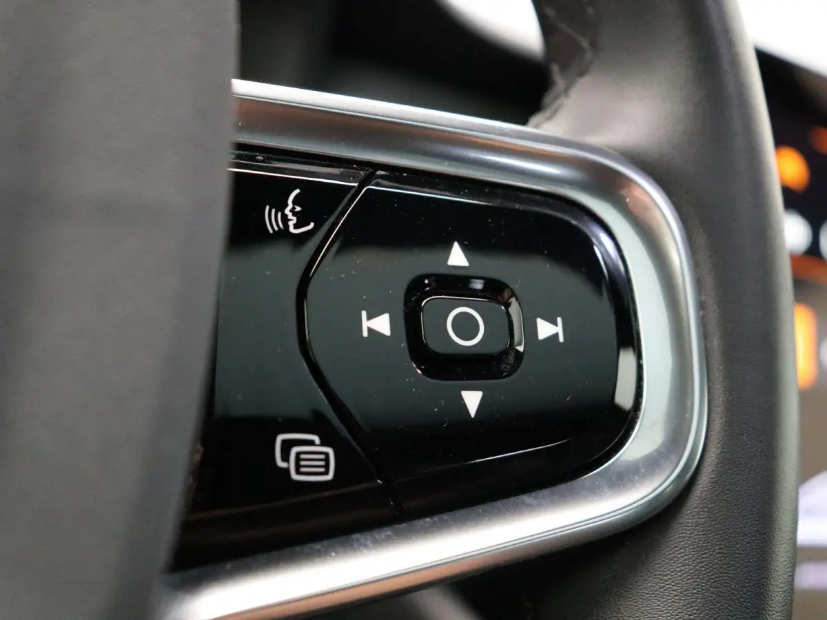 Long Range Dual Motor Launch Edition 78kWh | SOH 92,3% | Stoelverwarming | LED | Memory | 400PK |