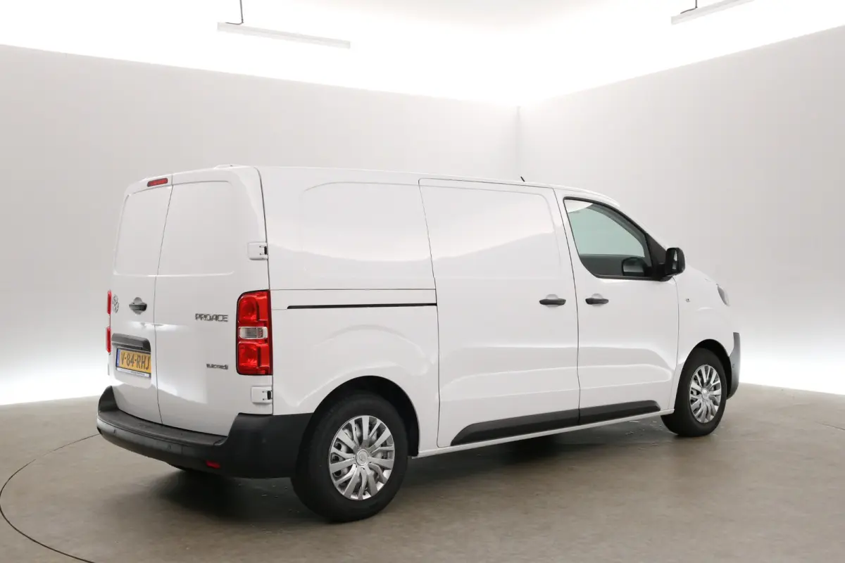 Electric 75 kWh Range L2H1 | NIEUW | Snelladen | SOH 97% | Virtual | Airco | Camera | Cruise | 3 Zits | Carplay | Navi