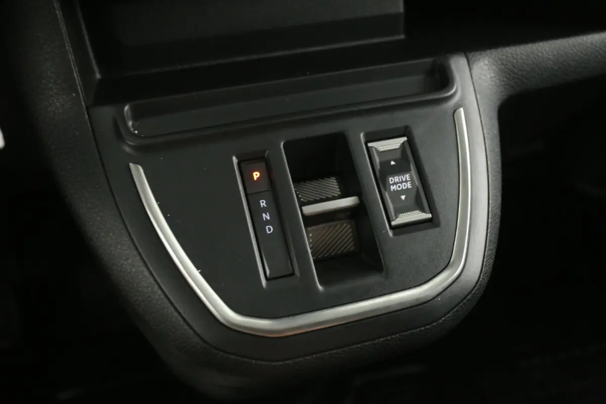 Electric 75 kWh Range L2H1 | NIEUW | Snelladen | SOH 97% | Virtual | Airco | Camera | Cruise | 3 Zits | Carplay | Navi