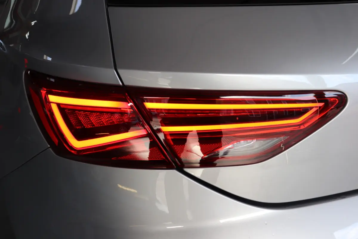 1.5 TSI FR Ultimate Edition Black. Automaat , panoramadak.