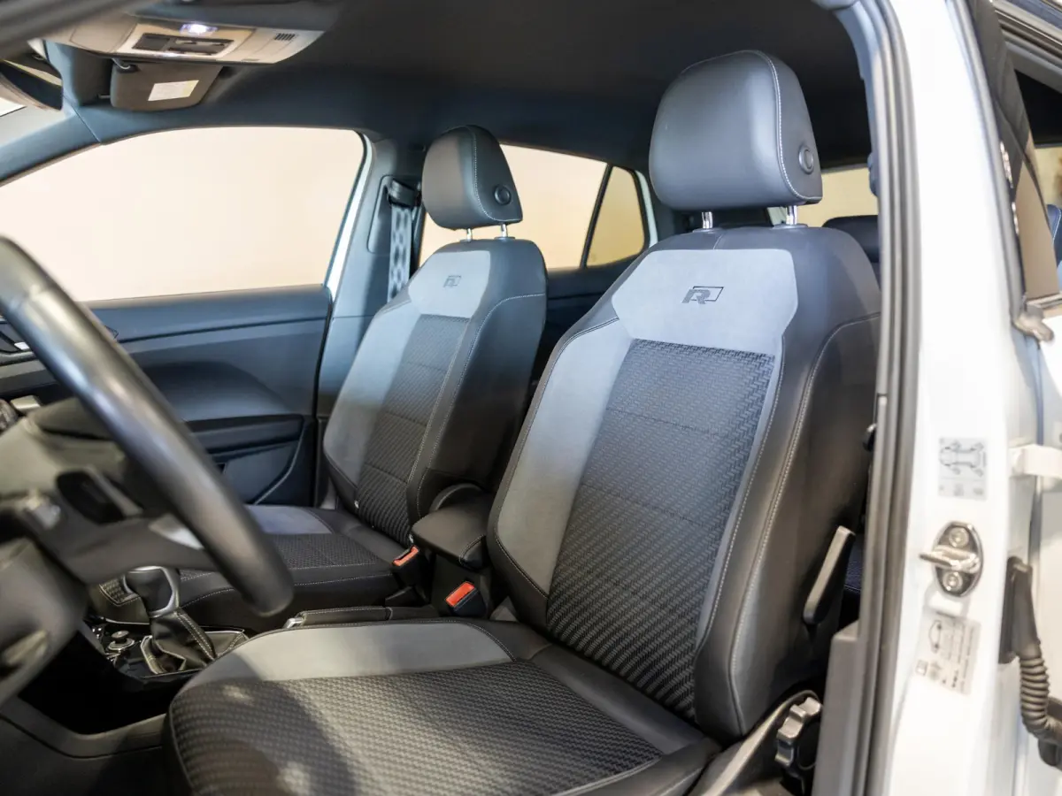 1.5 TSI 2x R-Line / 150pk / Trekhaak / Stoelverwarming / Virtual cockpit /
