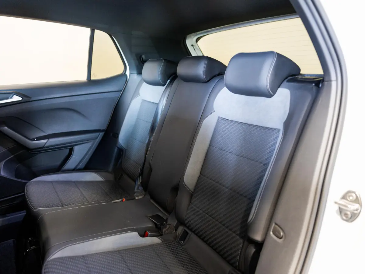 1.5 TSI 2x R-Line / 150pk / Trekhaak / Stoelverwarming / Virtual cockpit /
