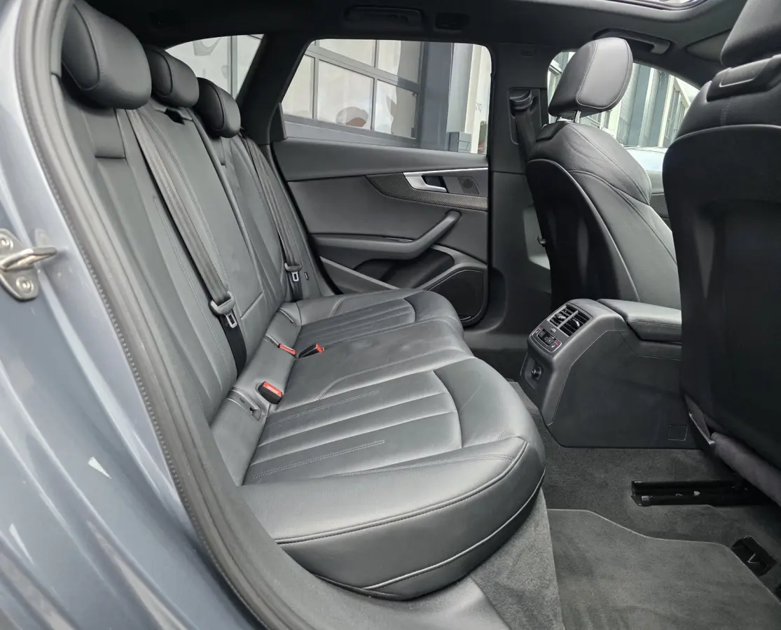 2.0 TFSI MHEV Sport S line black edition | PANO | HUD | ACC | 19 INCH | LEDER | CAMERA