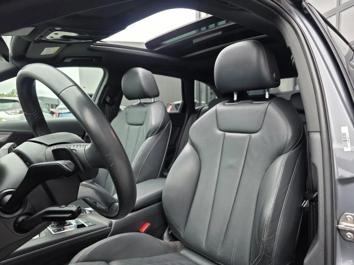 2.0 TFSI MHEV Sport S line black edition | PANO | HUD | ACC | 19 INCH | LEDER | CAMERA