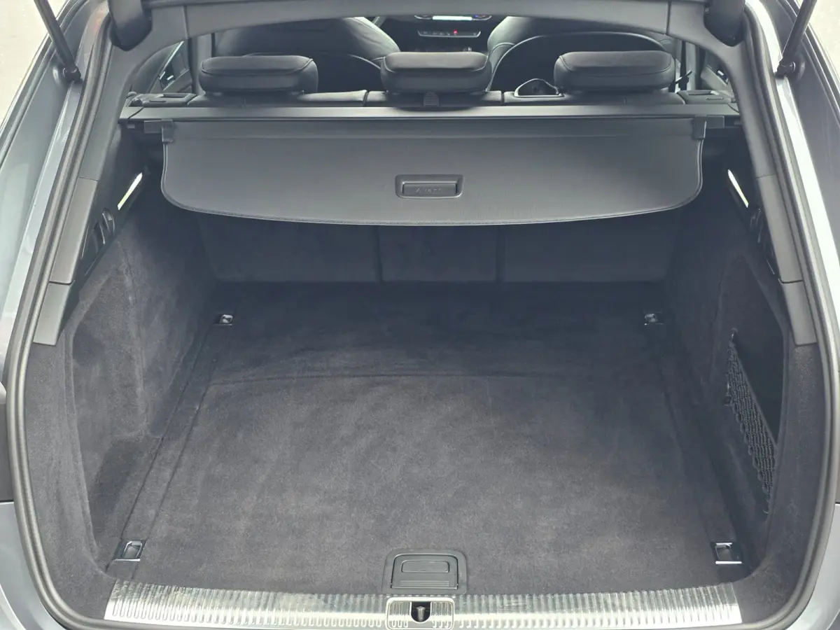 2.0 TFSI MHEV Sport S line black edition | PANO | HUD | ACC | 19 INCH | LEDER | CAMERA