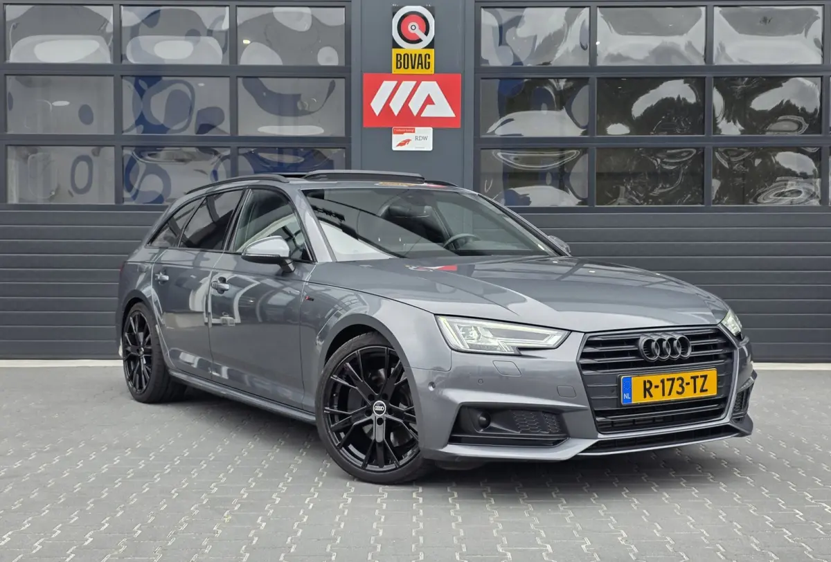 2.0 TFSI MHEV Sport S line black edition | PANO | HUD | ACC | 19 INCH | LEDER | CAMERA