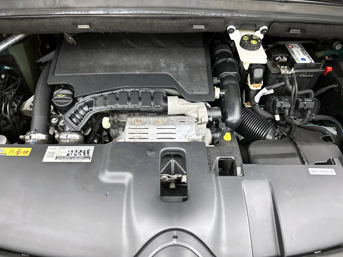7Pers. 1.2 131PK Automaat Business (Distributie bij155Dkm vv. )  Navigatie / Cruise ctr. / Trekhaak / Airco-climate / Apple Carplay / Apk nieuw