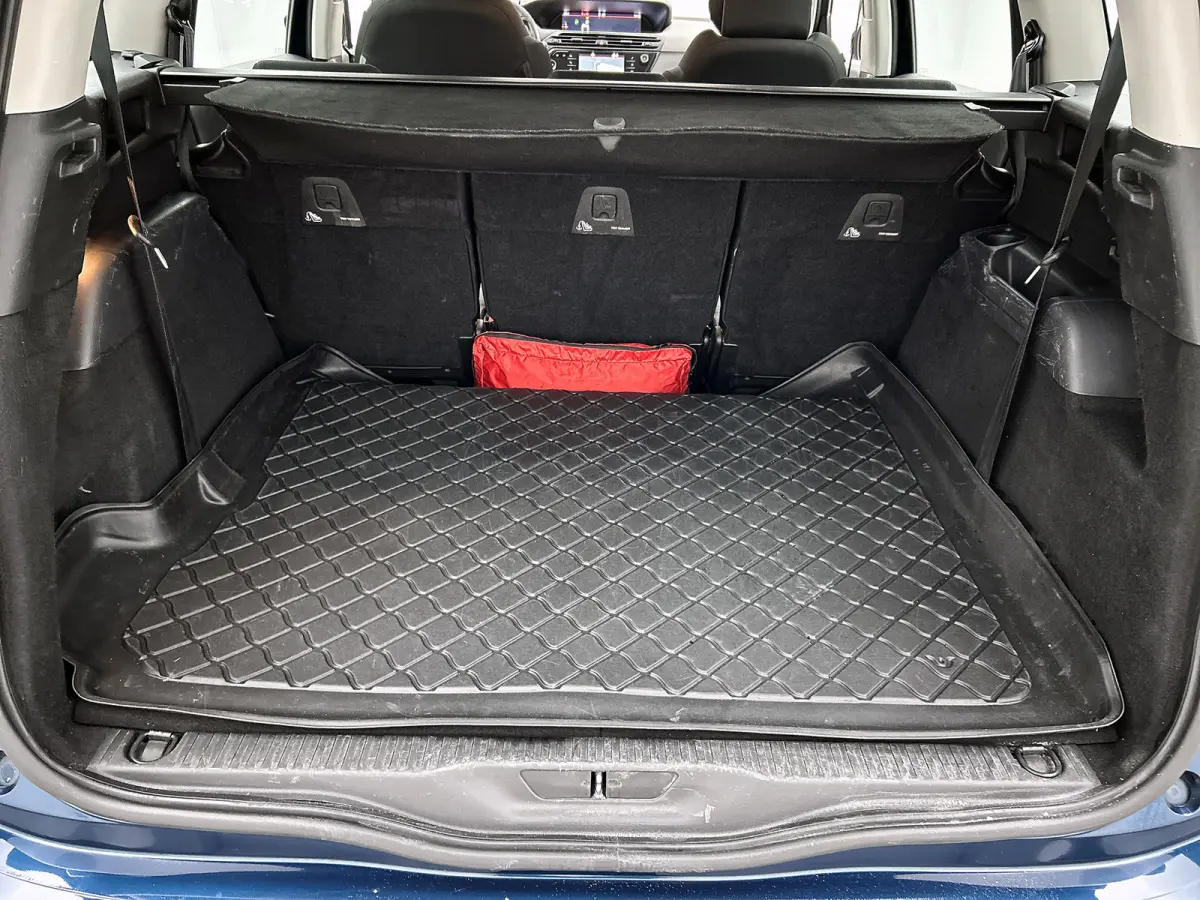 7Pers. 1.2 131PK Automaat Business (Distributie bij155Dkm vv. )  Navigatie / Cruise ctr. / Trekhaak / Airco-climate / Apple Carplay / Apk nieuw
