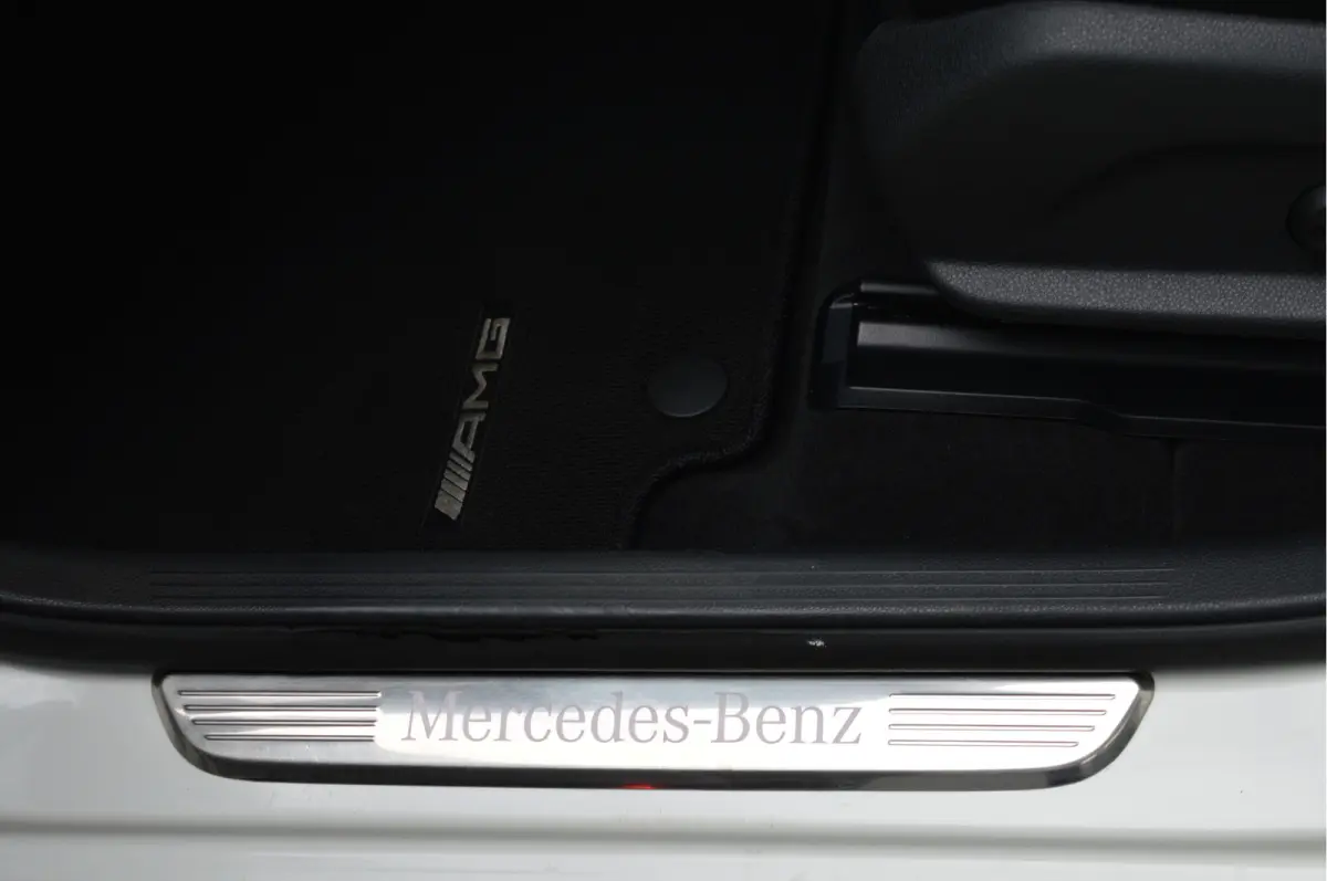 250 4MATIC Prestige | PANO | LUCHTVERING | TREKHAAK | CAMERA |