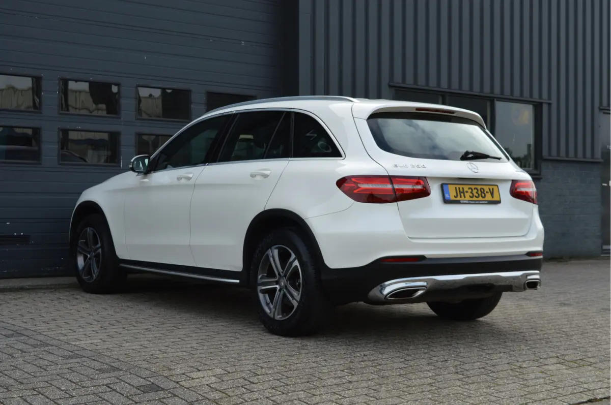 250 4MATIC Prestige | PANO | LUCHTVERING | TREKHAAK | CAMERA |