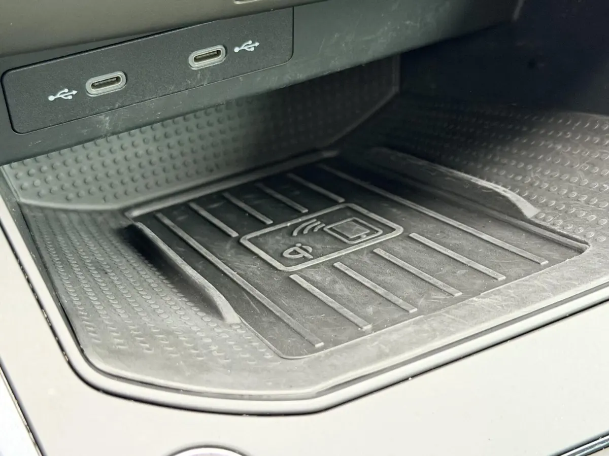 1.0 TSI Style Business Intense Plus| Camara | Keyless | Clima | Leder / Alcantara | NL Auto