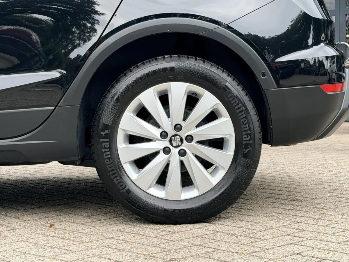 1.0 TSI Style Business Intense Plus| Camara | Keyless | Clima | Leder / Alcantara | NL Auto
