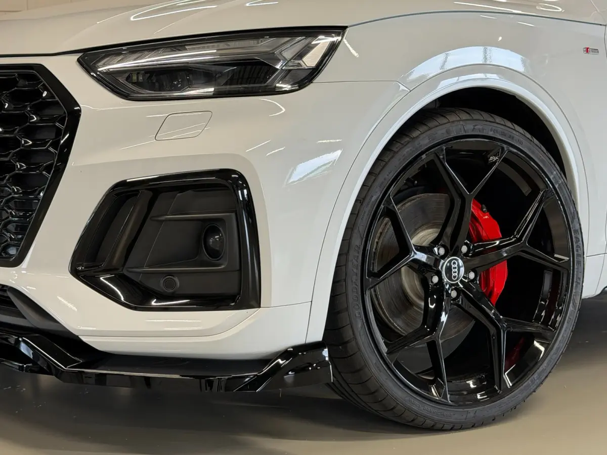 50 TFSI e Quattro Competition Black Optic SQ5 | PANO | B&O | ELEK. STOEL | SFEER | 1E EIG | DEALER | CARPLAY