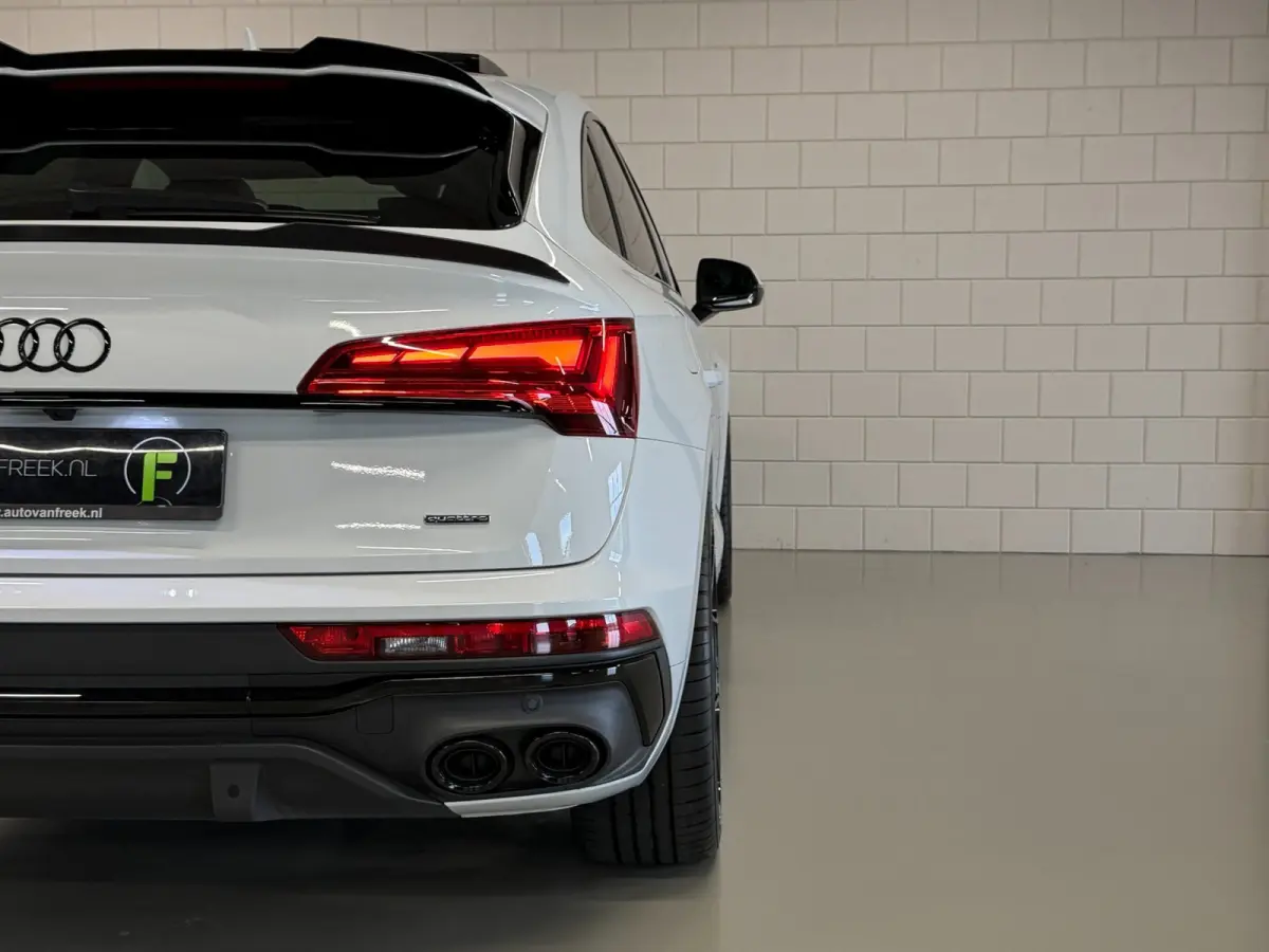 50 TFSI e Quattro Competition Black Optic SQ5 | PANO | B&O | ELEK. STOEL | SFEER | 1E EIG | DEALER | CARPLAY