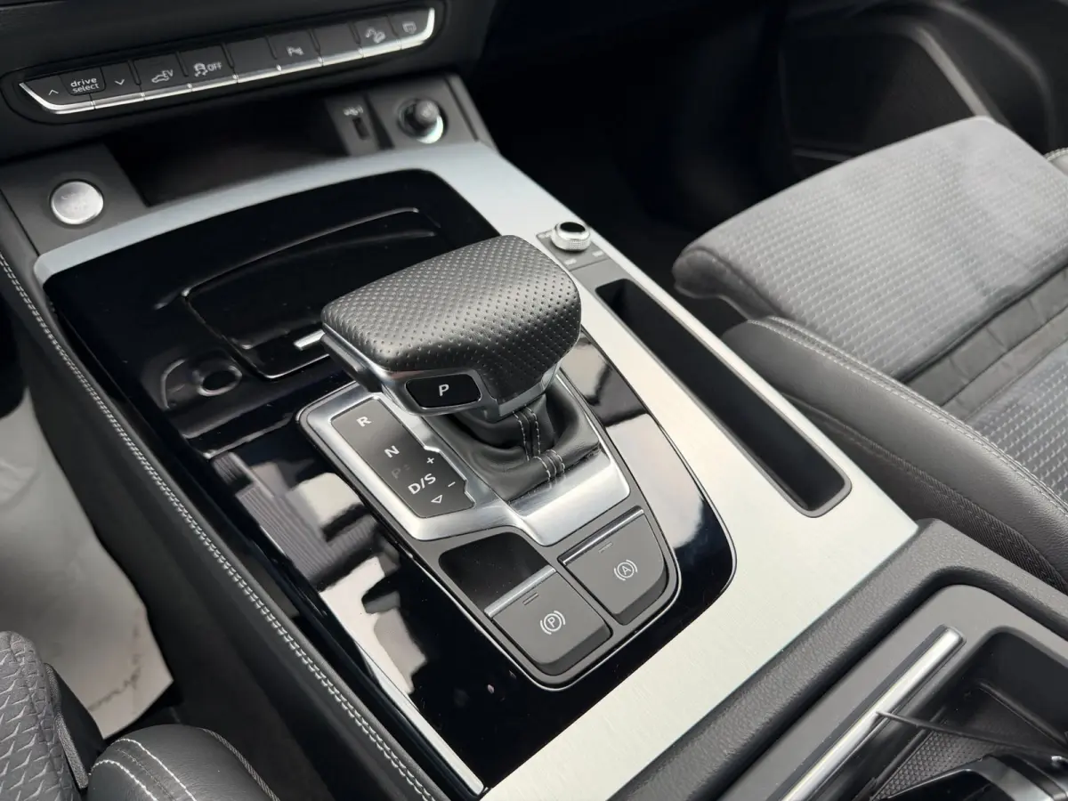 50 TFSI e Quattro Competition Black Optic SQ5 | PANO | B&O | ELEK. STOEL | SFEER | 1E EIG | DEALER | CARPLAY